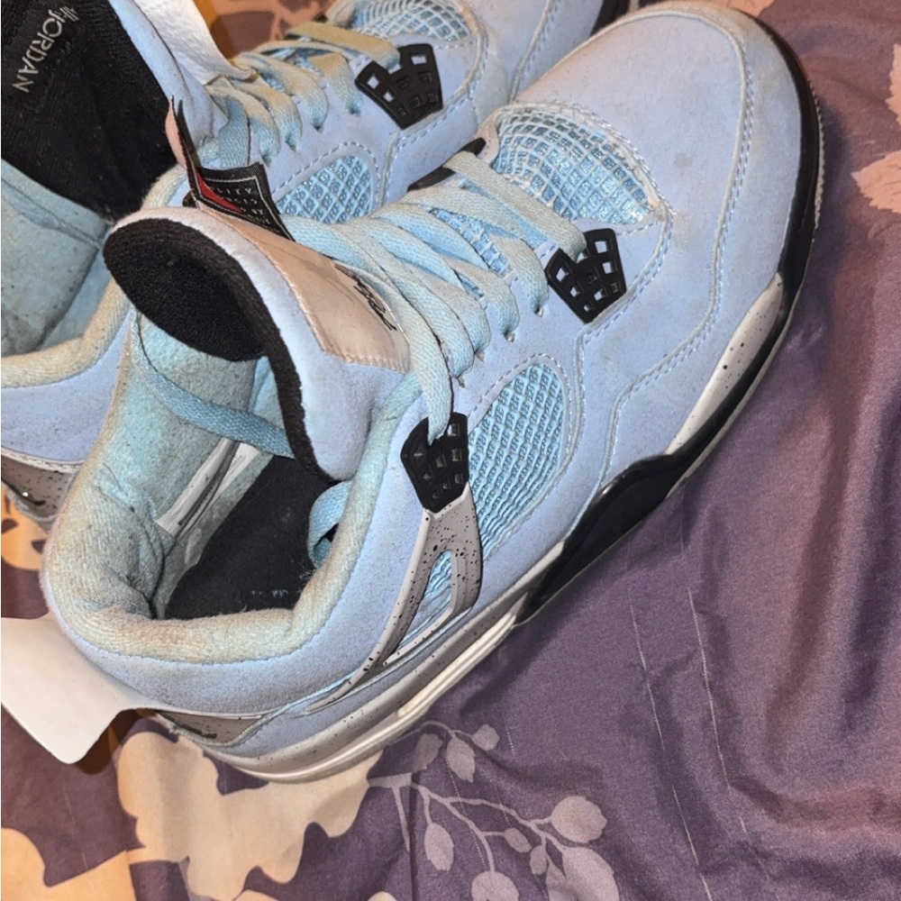 Jordan Kids Sneakers in Light Blue and Black
